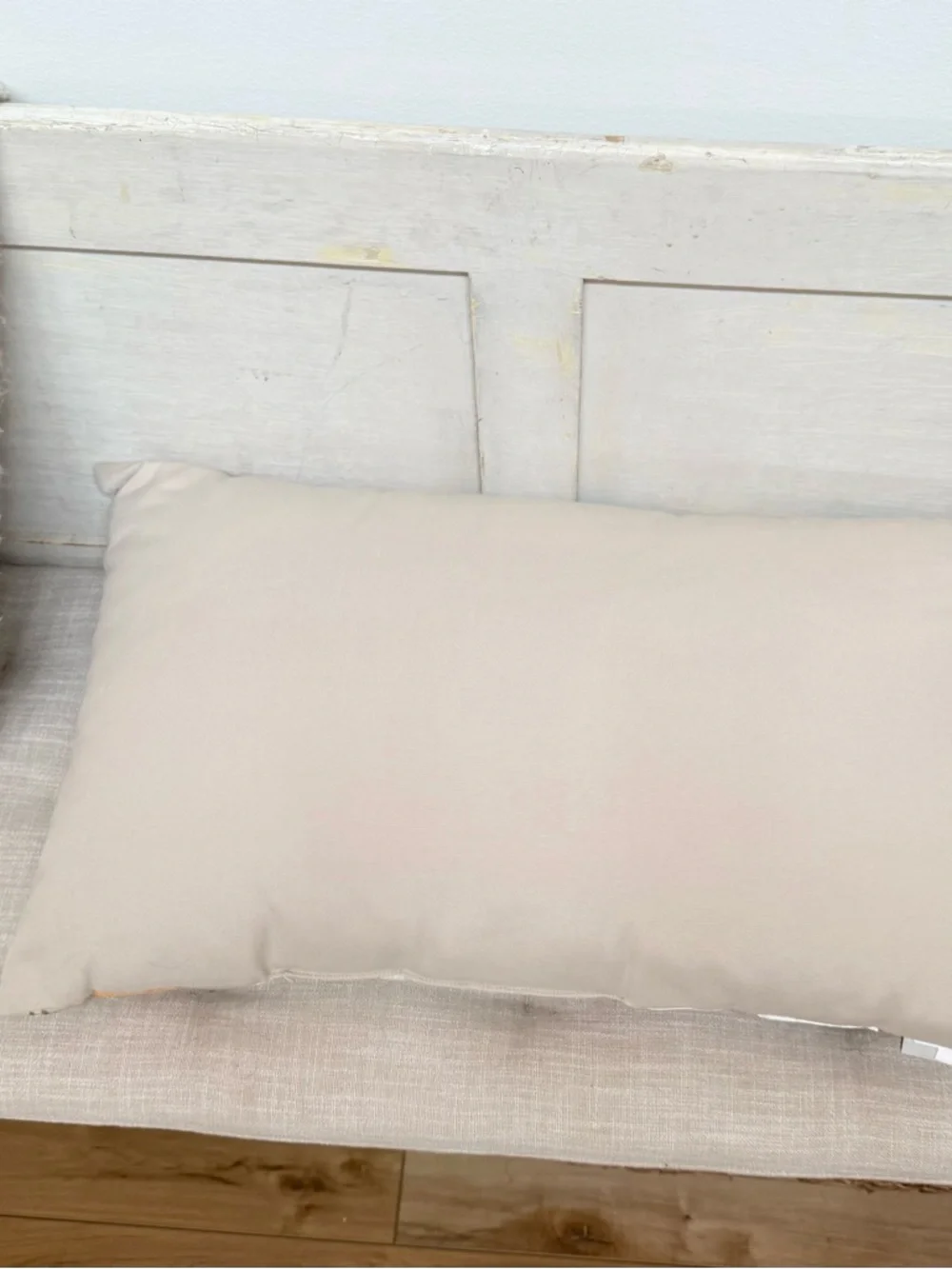 Pottery Barn Red Yellow Posy Floral Indoor Outdoor Lumbar Accent Pillow - Picture 13 of 14